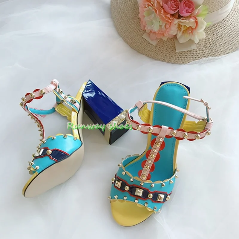 Rhinestone Pearl Heels T-strap - огляд і ціна Women'S Shoes Clogs